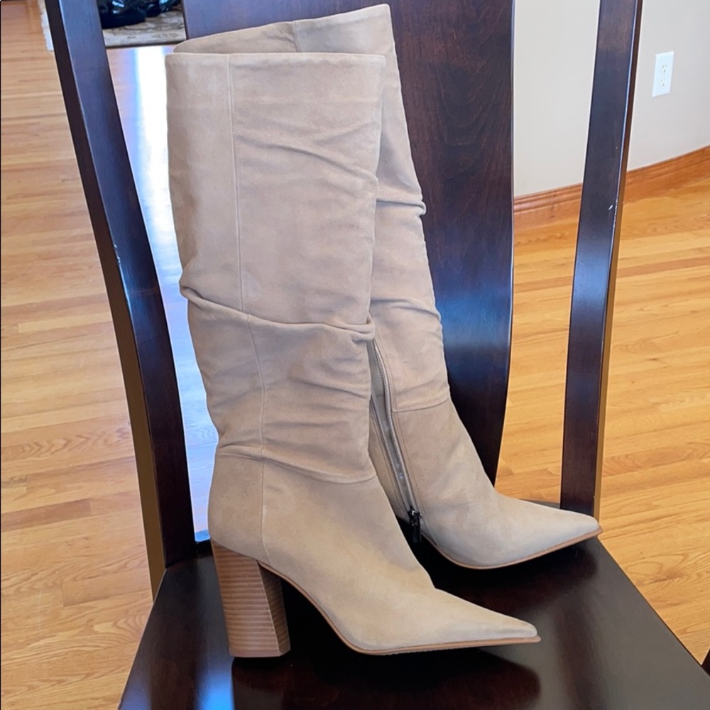 NEW Vince Camuto Dericka Boots